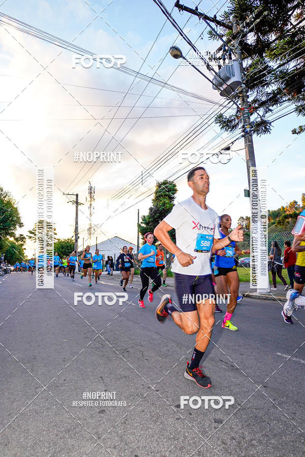 Buy your photos of the eventCorrida Iluminada de Natal 2019 on Fotop