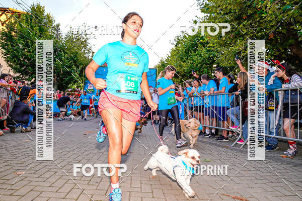 Buy your photos of the eventCorrida Iluminada de Natal 2019 on Fotop