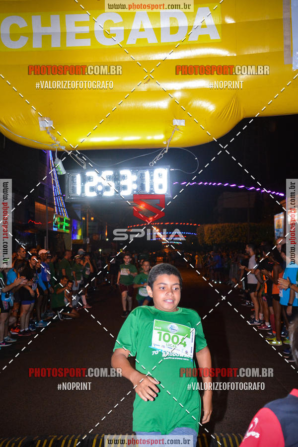 Buy your photos of the event70 CORRIDA DE BRODOWSKI on Fotop