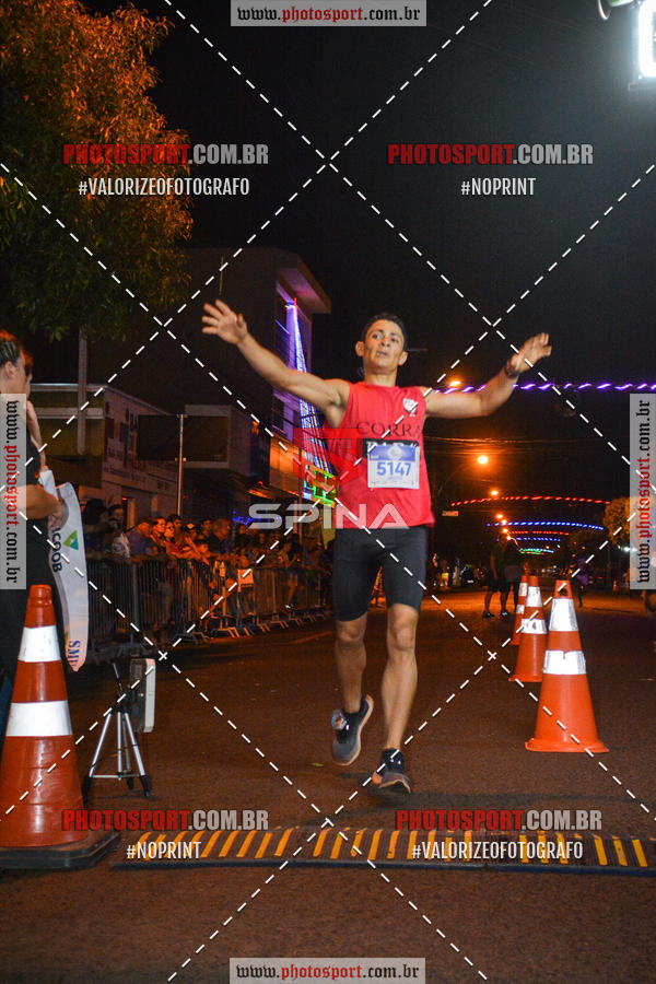 Buy your photos of the event70 CORRIDA DE BRODOWSKI on Fotop