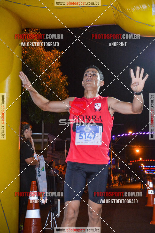 Buy your photos of the event70 CORRIDA DE BRODOWSKI on Fotop