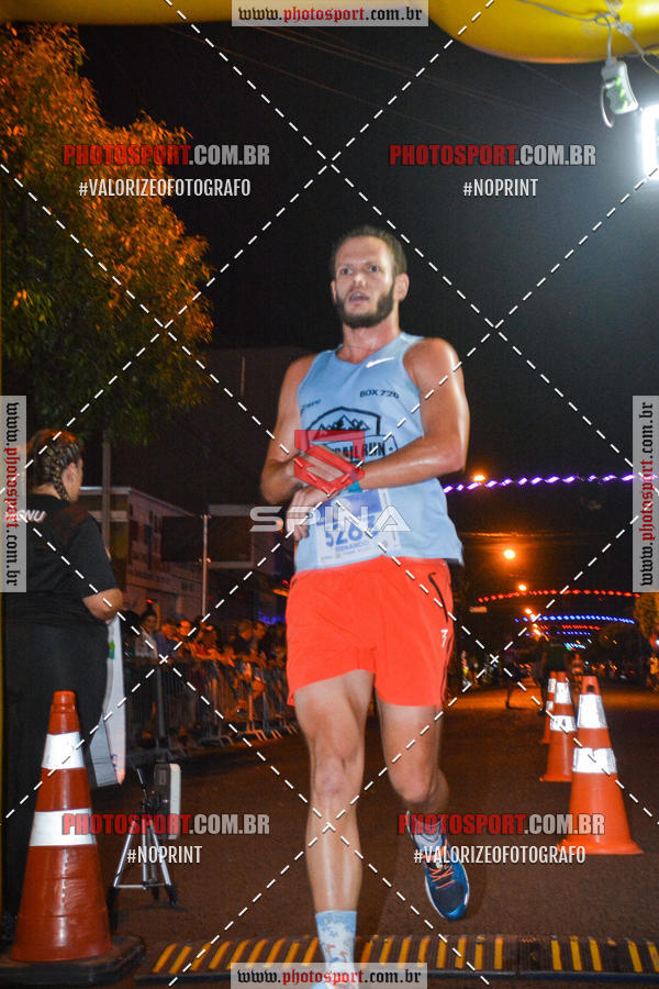 Buy your photos of the event70 CORRIDA DE BRODOWSKI on Fotop