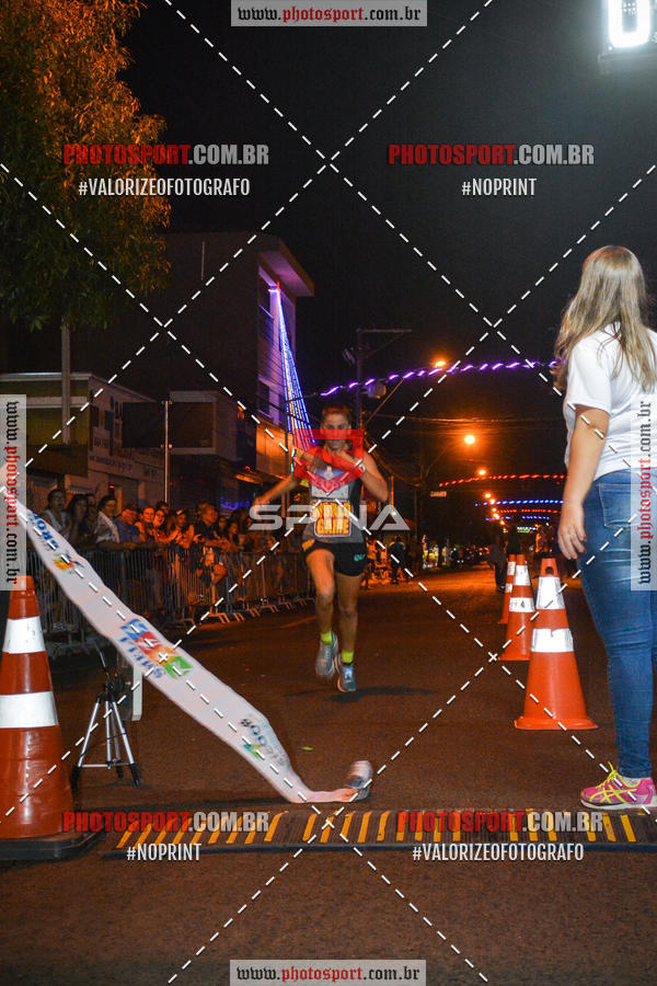 Buy your photos of the event70 CORRIDA DE BRODOWSKI on Fotop