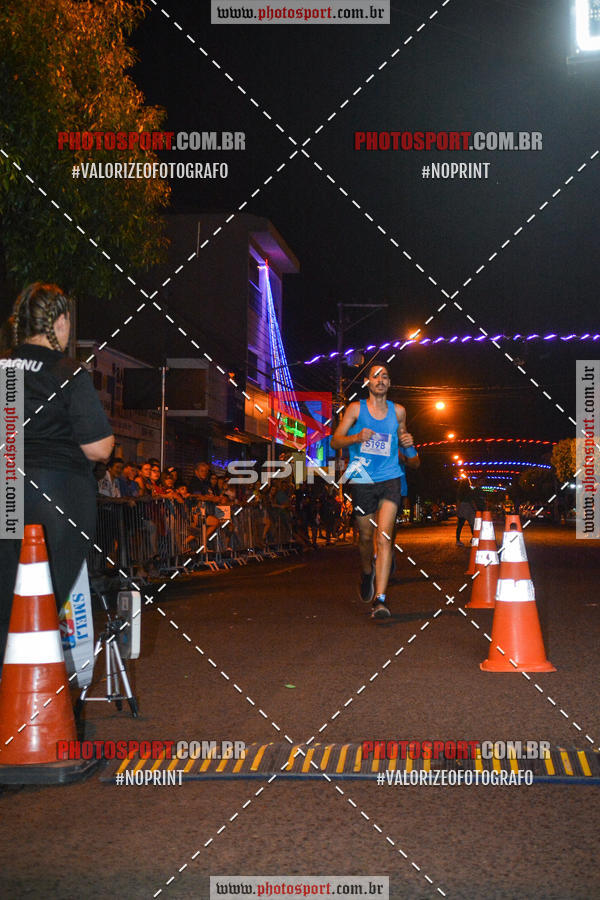 Buy your photos of the event70 CORRIDA DE BRODOWSKI on Fotop