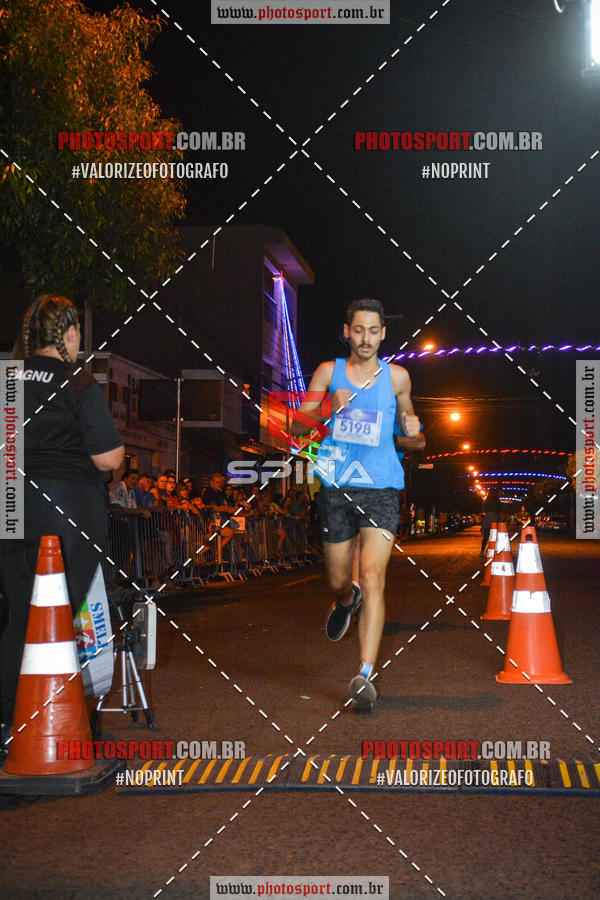 Buy your photos of the event70 CORRIDA DE BRODOWSKI on Fotop