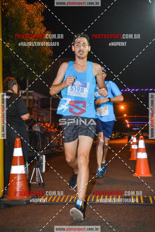 Buy your photos of the event70 CORRIDA DE BRODOWSKI on Fotop