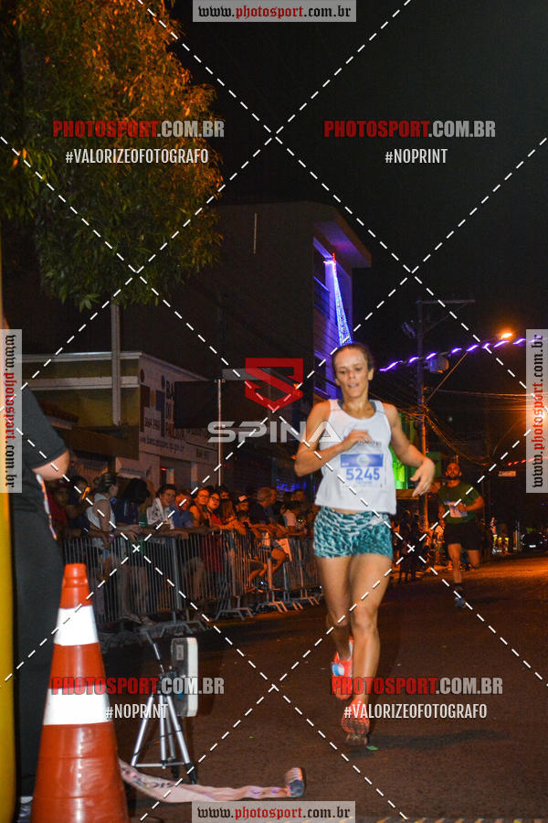 Buy your photos of the event70 CORRIDA DE BRODOWSKI on Fotop