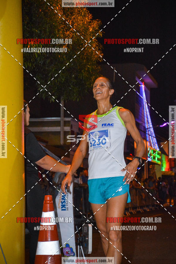 Buy your photos of the event70 CORRIDA DE BRODOWSKI on Fotop