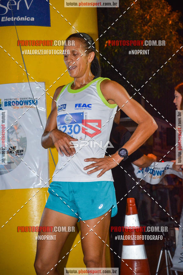 Buy your photos of the event70 CORRIDA DE BRODOWSKI on Fotop