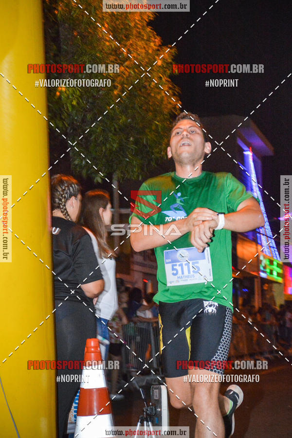 Buy your photos of the event70 CORRIDA DE BRODOWSKI on Fotop