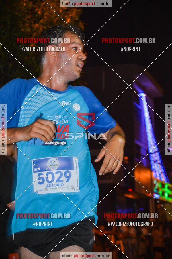 Buy your photos of the event70 CORRIDA DE BRODOWSKI on Fotop