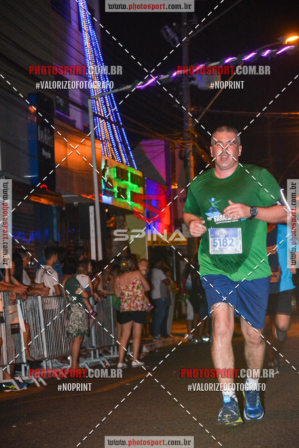 Buy your photos of the event70 CORRIDA DE BRODOWSKI on Fotop