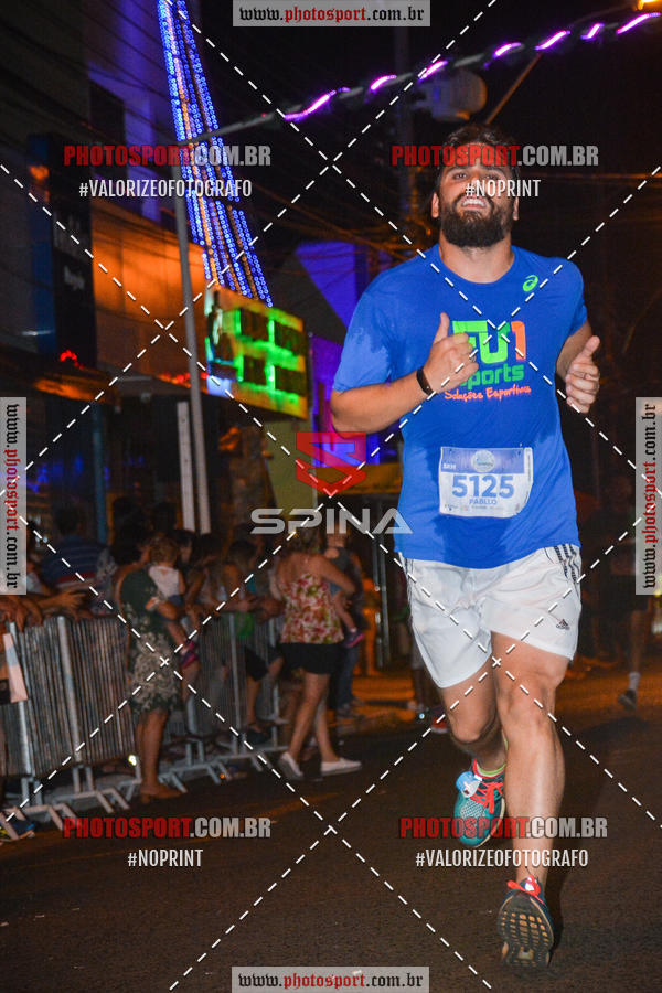 Buy your photos of the event70 CORRIDA DE BRODOWSKI on Fotop