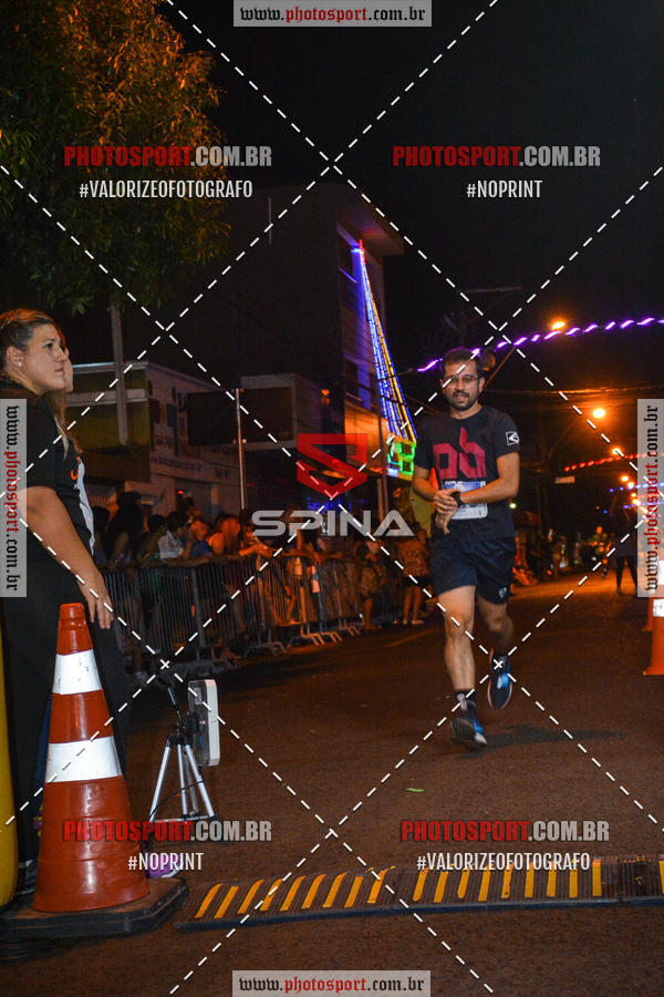 Buy your photos of the event70 CORRIDA DE BRODOWSKI on Fotop