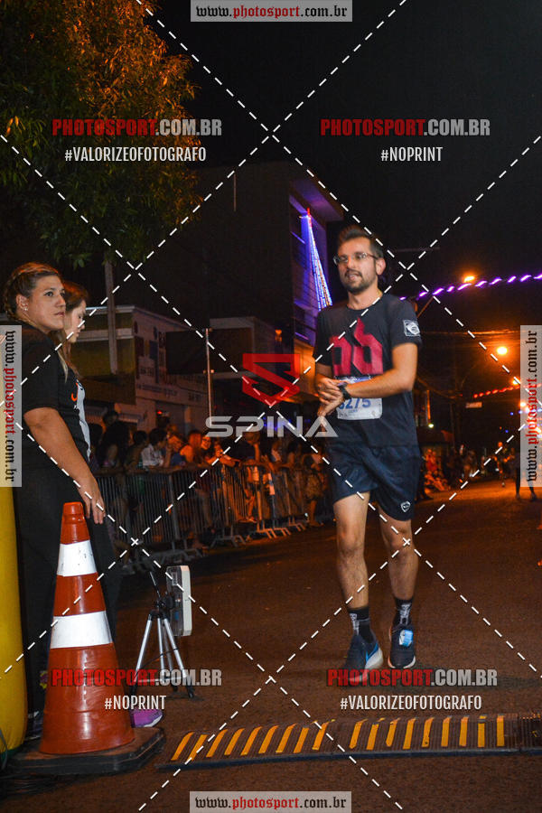 Buy your photos of the event70 CORRIDA DE BRODOWSKI on Fotop