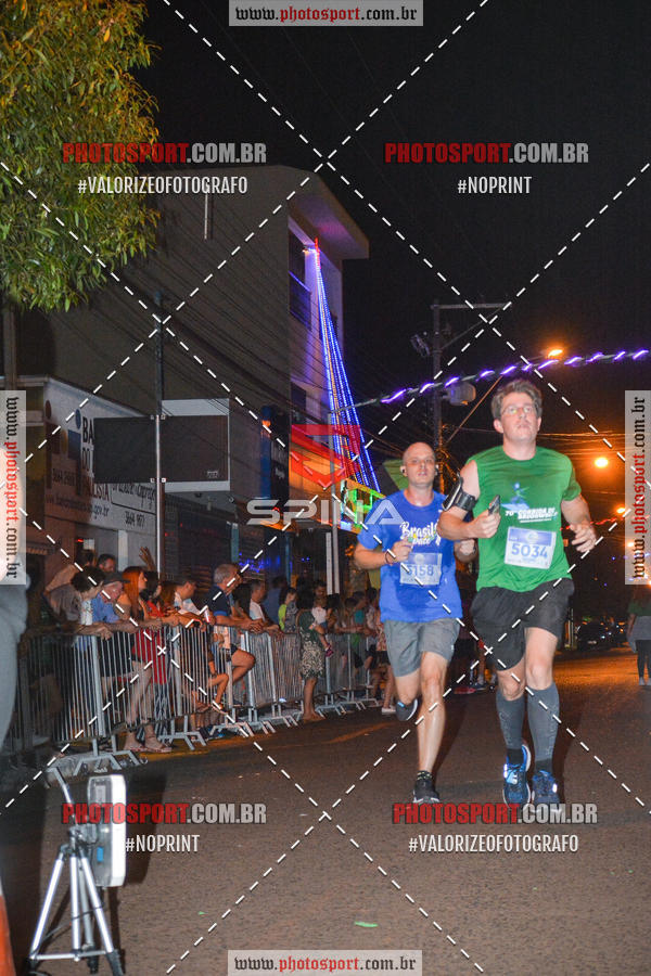 Buy your photos of the event70 CORRIDA DE BRODOWSKI on Fotop