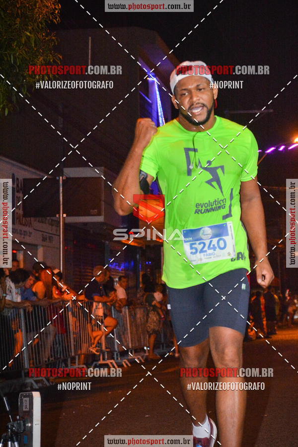 Buy your photos of the event70 CORRIDA DE BRODOWSKI on Fotop