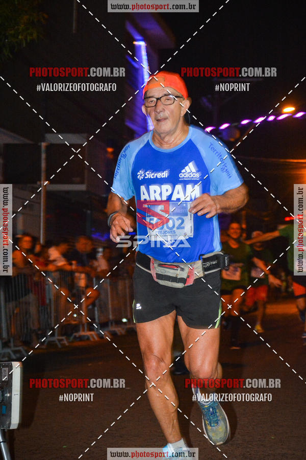 Buy your photos of the event70 CORRIDA DE BRODOWSKI on Fotop