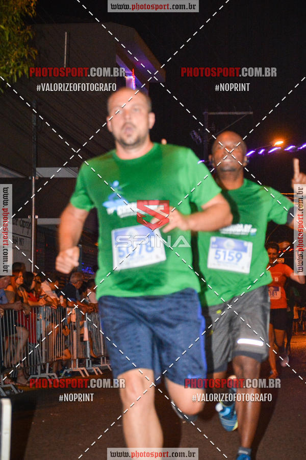 Buy your photos of the event70 CORRIDA DE BRODOWSKI on Fotop