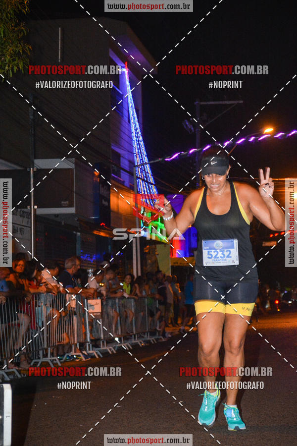 Buy your photos of the event70 CORRIDA DE BRODOWSKI on Fotop