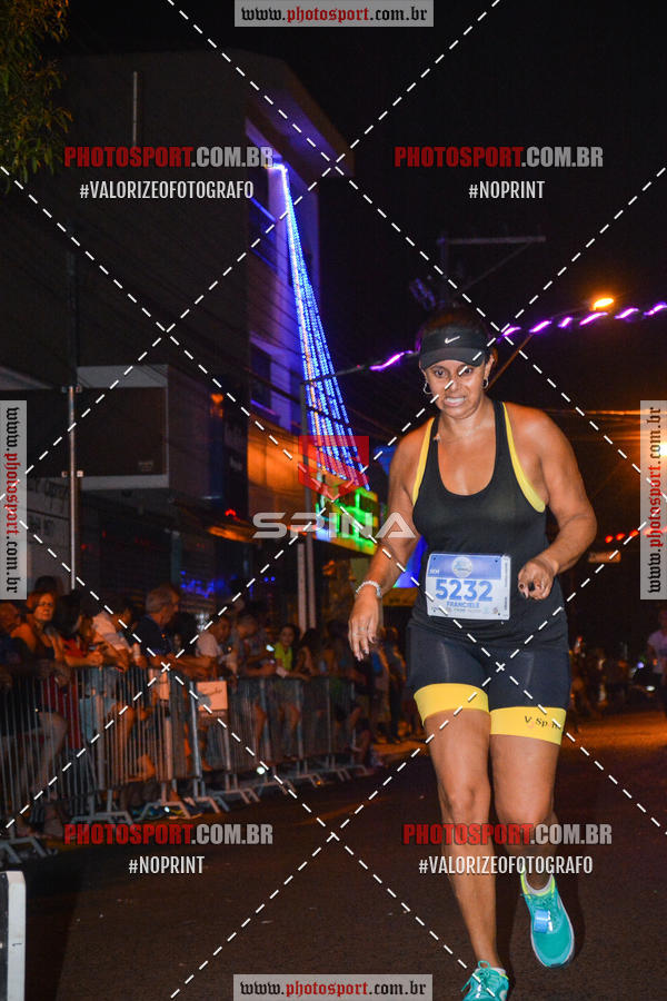 Buy your photos of the event70 CORRIDA DE BRODOWSKI on Fotop