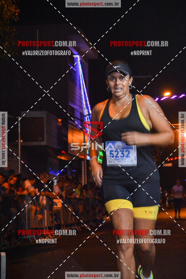 Buy your photos of the event70 CORRIDA DE BRODOWSKI on Fotop