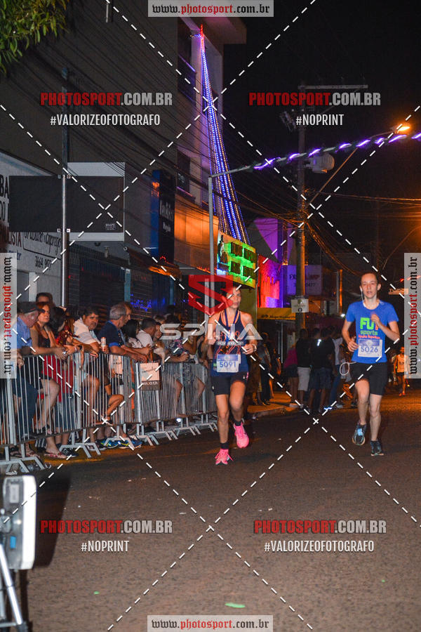 Buy your photos of the event70 CORRIDA DE BRODOWSKI on Fotop