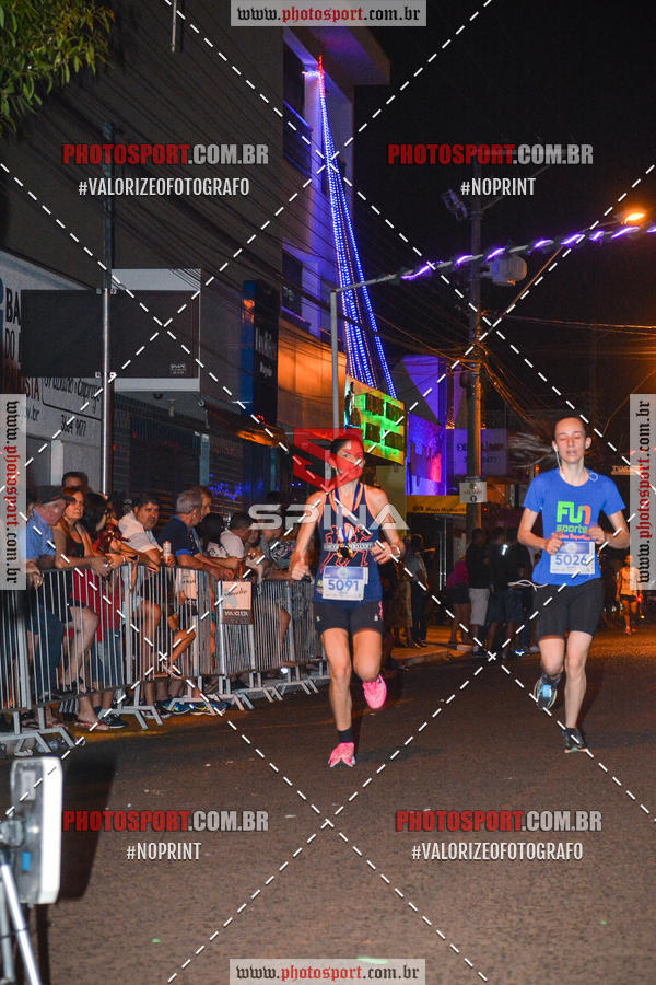 Buy your photos of the event70 CORRIDA DE BRODOWSKI on Fotop