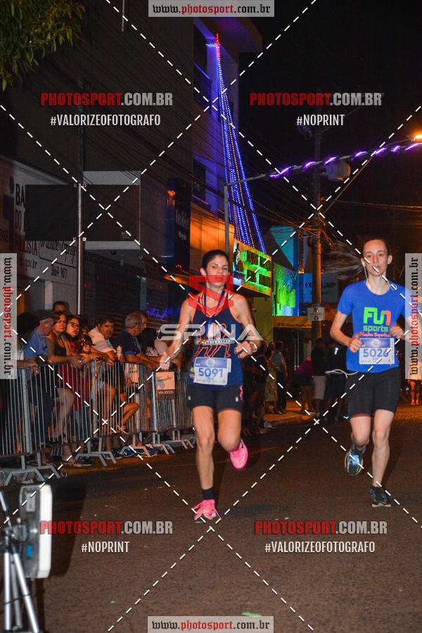 Buy your photos of the event70 CORRIDA DE BRODOWSKI on Fotop