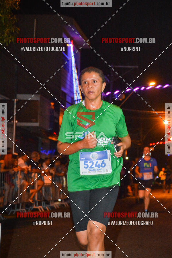 Buy your photos of the event70 CORRIDA DE BRODOWSKI on Fotop