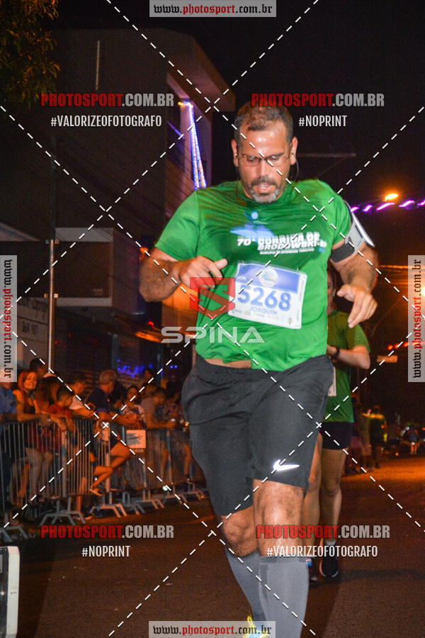 Buy your photos of the event70 CORRIDA DE BRODOWSKI on Fotop