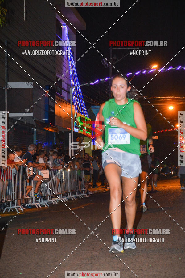 Buy your photos of the event70 CORRIDA DE BRODOWSKI on Fotop