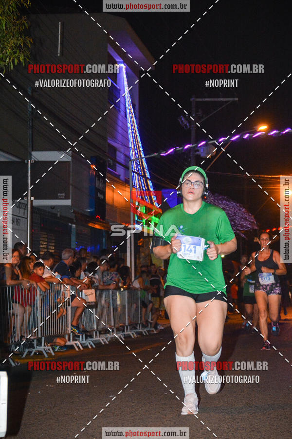 Buy your photos of the event70 CORRIDA DE BRODOWSKI on Fotop