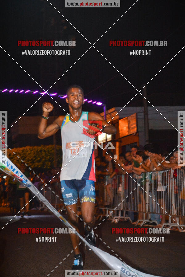 Buy your photos of the event70 CORRIDA DE BRODOWSKI on Fotop