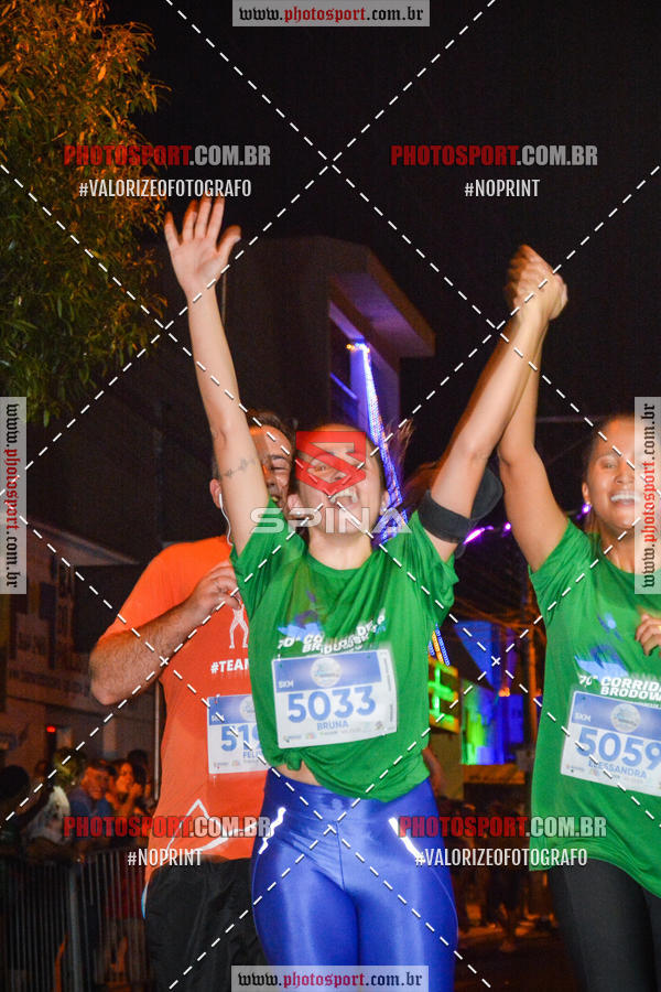 Buy your photos of the event70 CORRIDA DE BRODOWSKI on Fotop