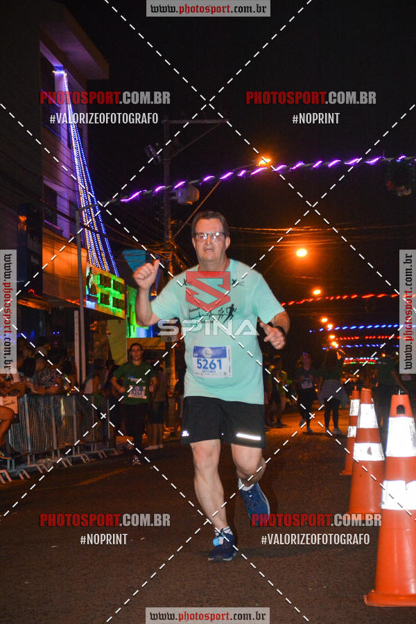 Buy your photos of the event70 CORRIDA DE BRODOWSKI on Fotop