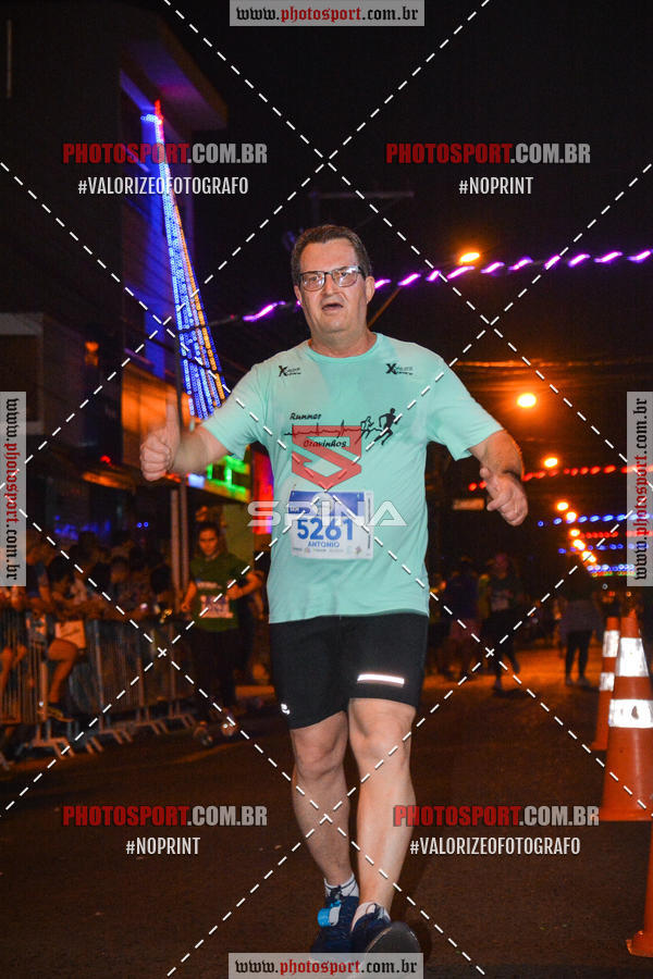 Buy your photos of the event70 CORRIDA DE BRODOWSKI on Fotop