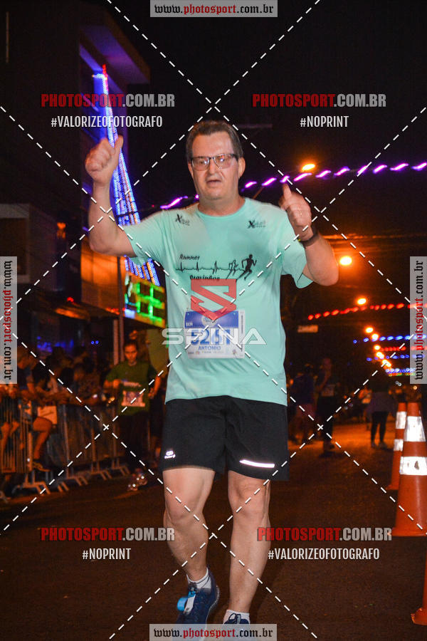 Buy your photos of the event70 CORRIDA DE BRODOWSKI on Fotop