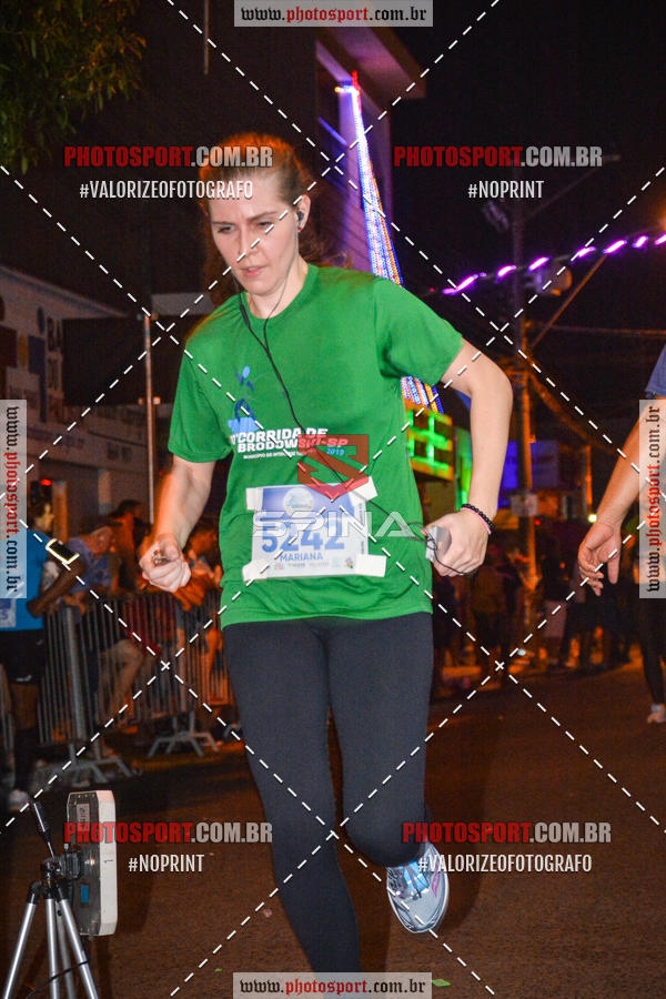 Buy your photos of the event70 CORRIDA DE BRODOWSKI on Fotop