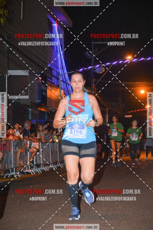 Buy your photos of the event70 CORRIDA DE BRODOWSKI on Fotop