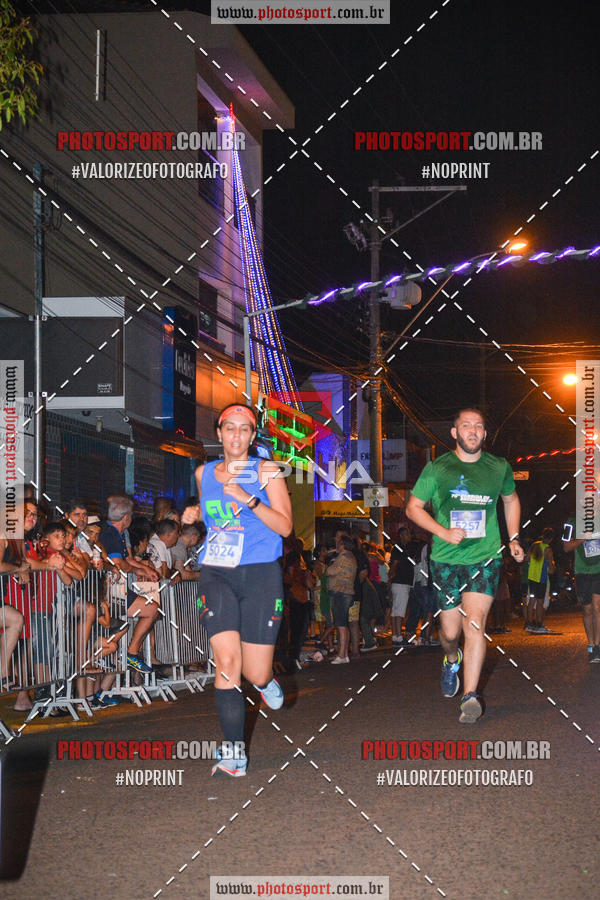 Buy your photos of the event70 CORRIDA DE BRODOWSKI on Fotop