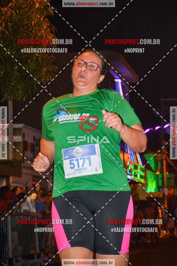 Buy your photos of the event70 CORRIDA DE BRODOWSKI on Fotop
