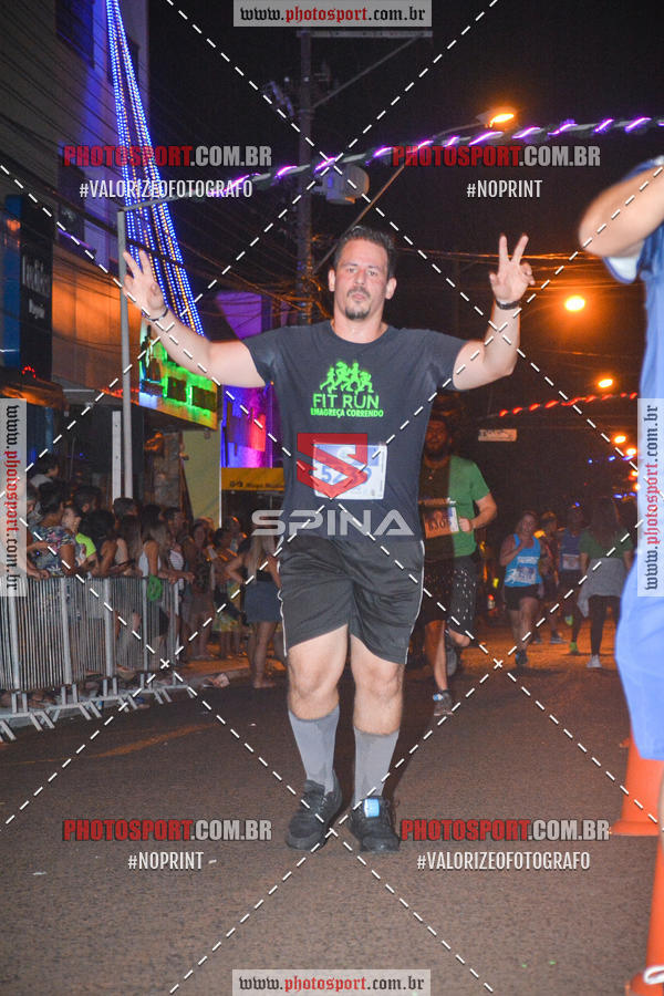 Buy your photos of the event70 CORRIDA DE BRODOWSKI on Fotop