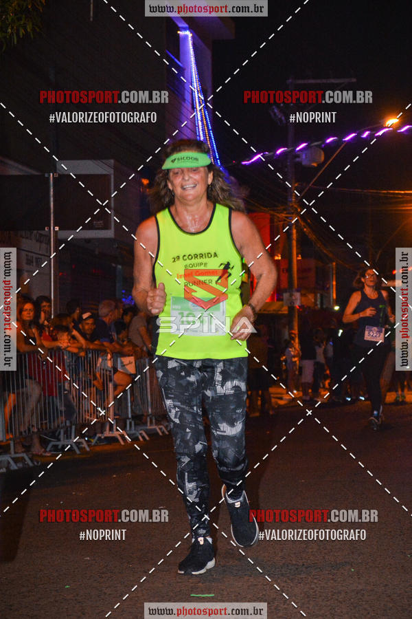 Buy your photos of the event70 CORRIDA DE BRODOWSKI on Fotop