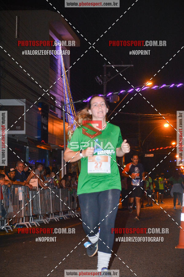 Buy your photos of the event70 CORRIDA DE BRODOWSKI on Fotop