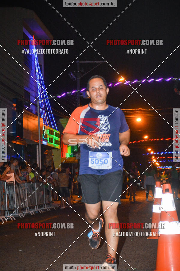 Buy your photos of the event70 CORRIDA DE BRODOWSKI on Fotop