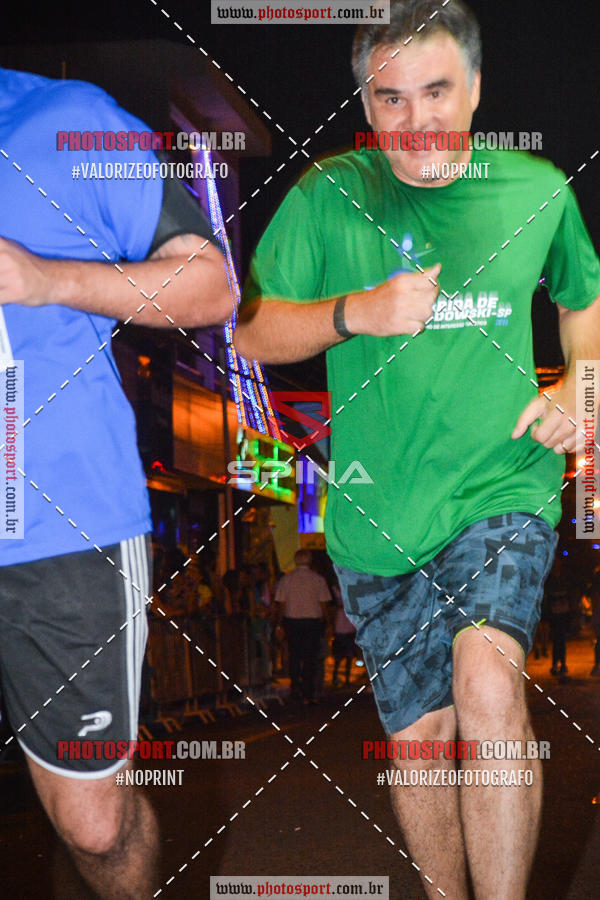 Buy your photos of the event70 CORRIDA DE BRODOWSKI on Fotop