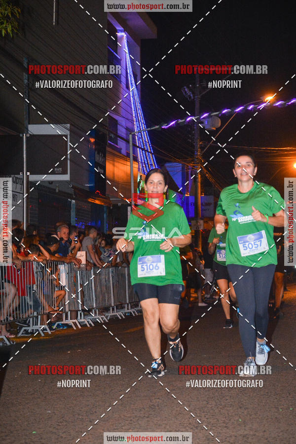 Buy your photos of the event70 CORRIDA DE BRODOWSKI on Fotop