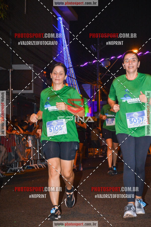 Buy your photos of the event70 CORRIDA DE BRODOWSKI on Fotop