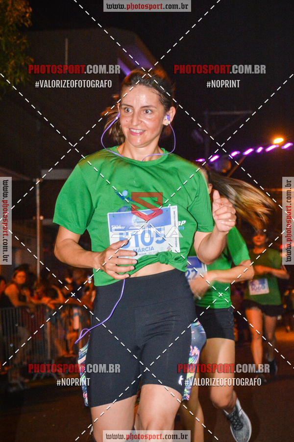 Buy your photos of the event70 CORRIDA DE BRODOWSKI on Fotop